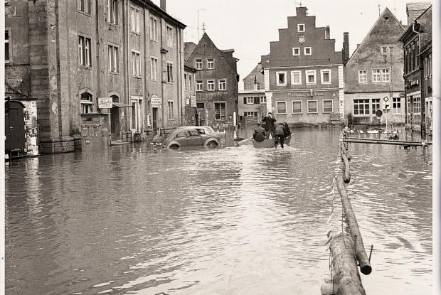 Hochwasser alt